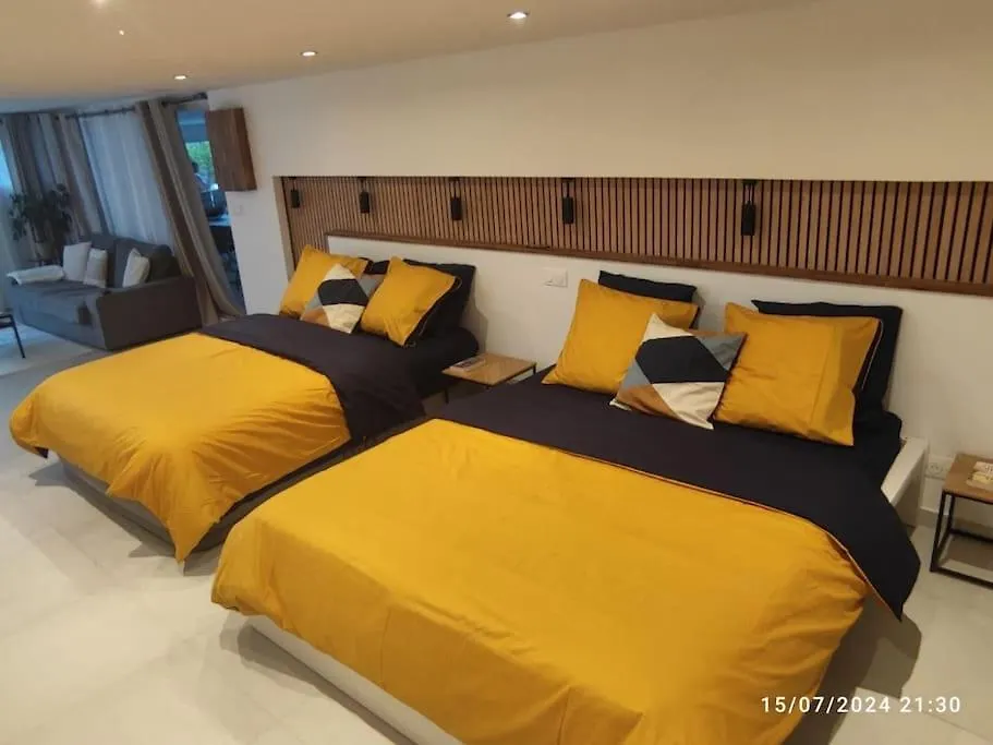 Apartment Appartement En Rdj De Maison Savigny-sur-Orge France